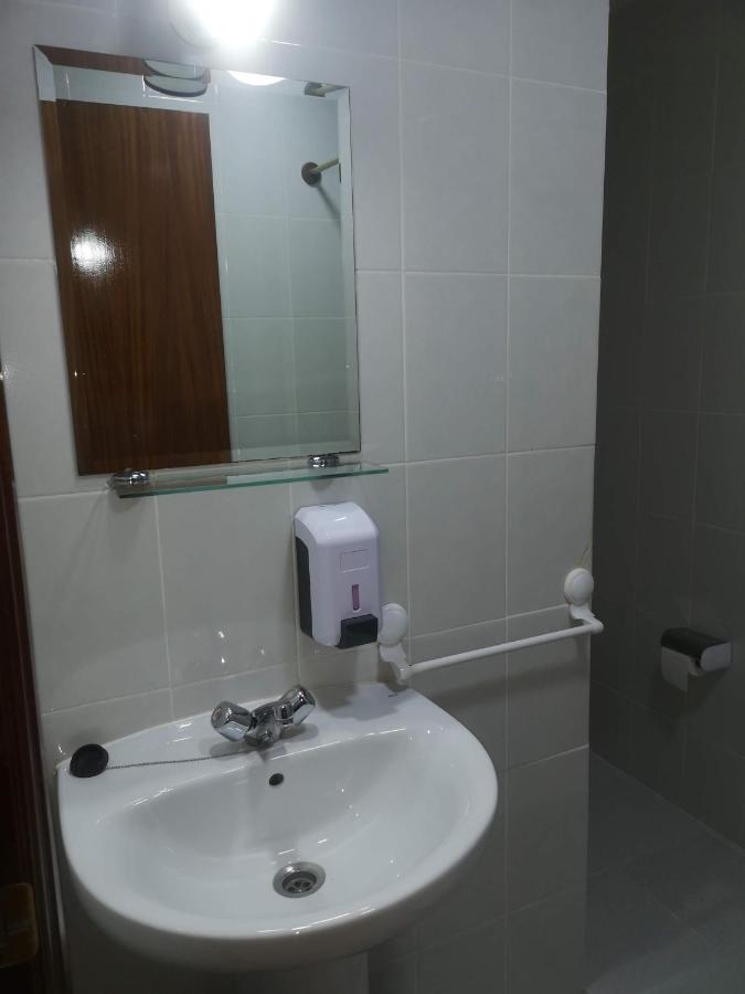פונפרדה Hostal Conde De Lemos מראה חיצוני תמונה